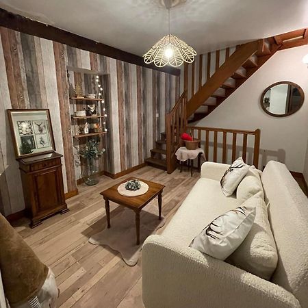 "La Petite Maison" Triplex Au Centre Ville - Les Terres Du Roy Avallon Esterno foto