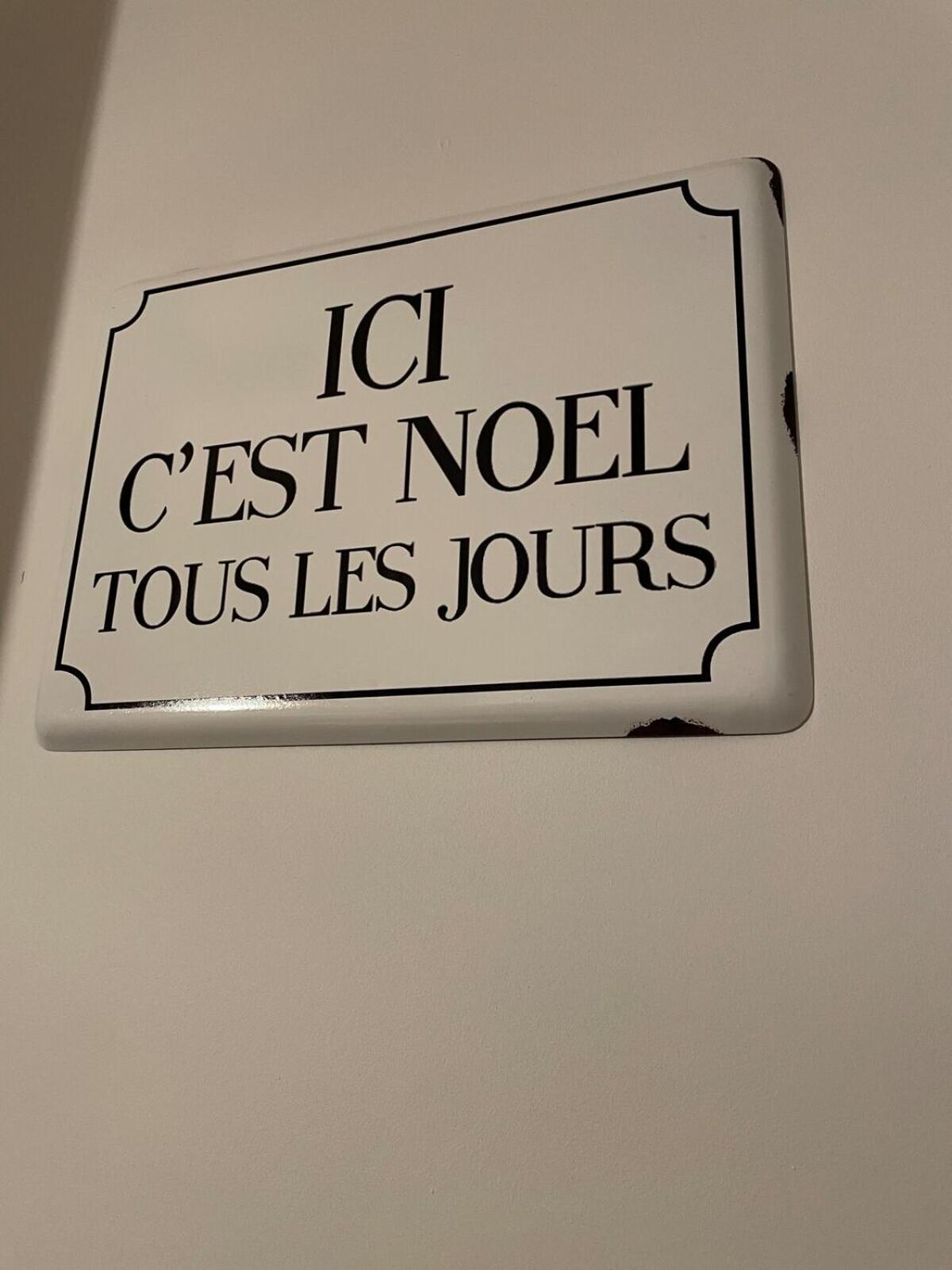 "La Petite Maison" Triplex Au Centre Ville - Les Terres Du Roy Avallon Esterno foto
